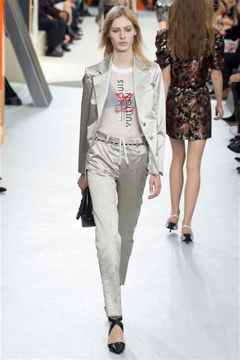 sfilata louis vuitton autunno inverno 2015